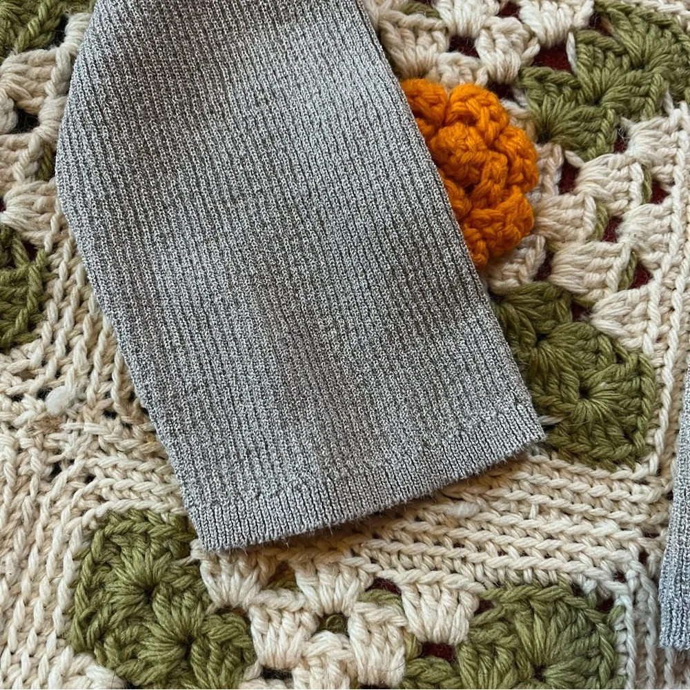 August Silk Silver Sparkly Longsleeve Turtleneck, Size XL - Picture 4 of 5